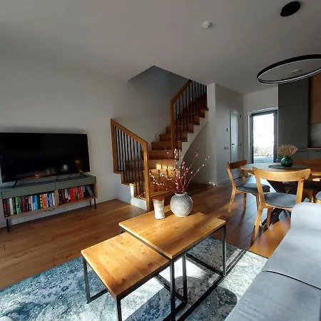 Atostogu Apartamentai Monciskese Namas Prie Juros *